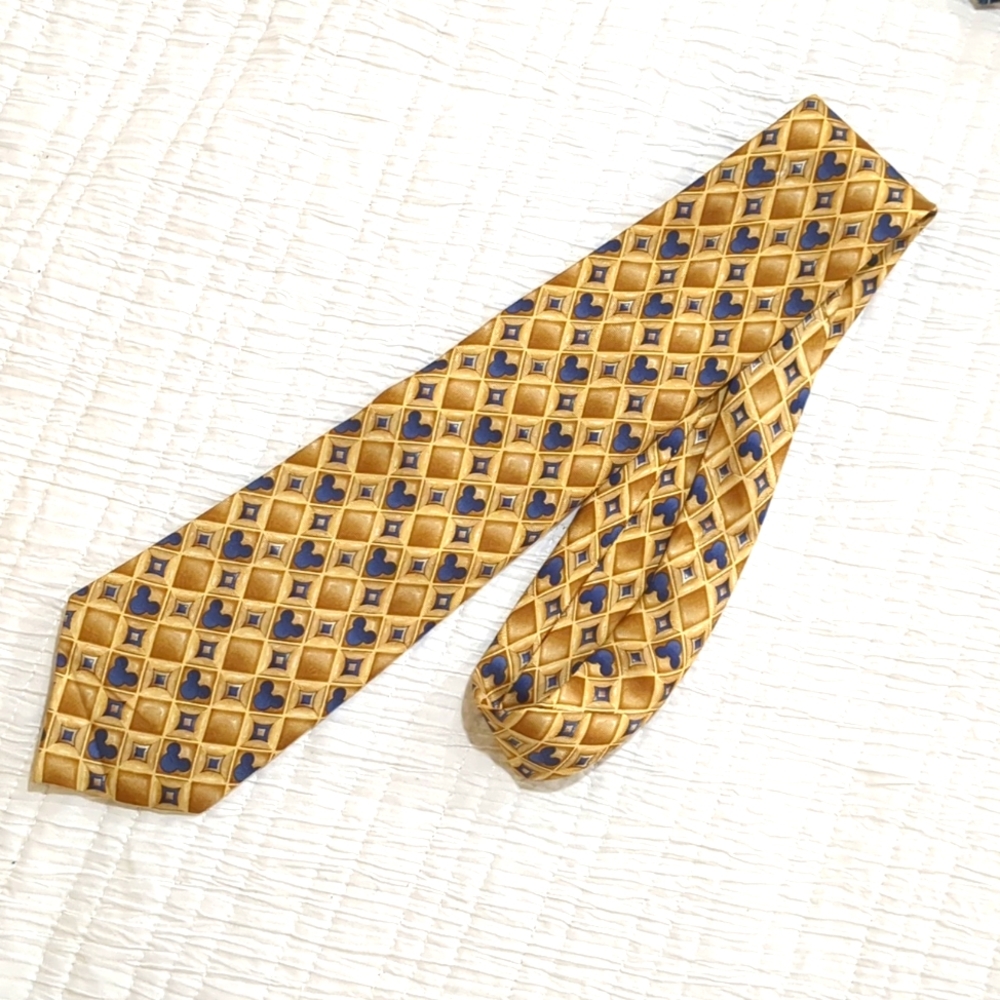 DISNEY 100% Silk Tie